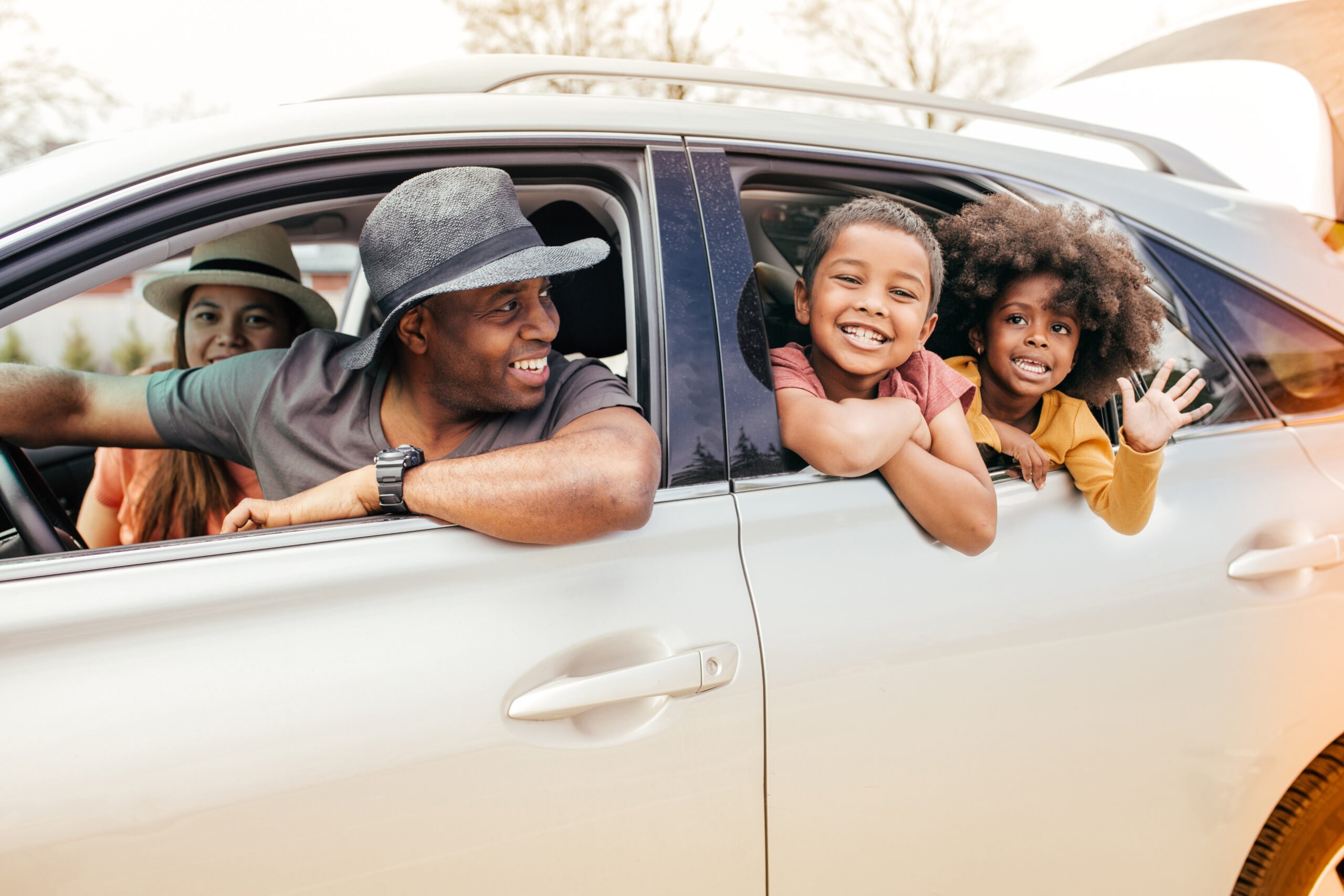 Road Trip Essentials: A Child Psychologist's Guide to Peaceful Family Travel